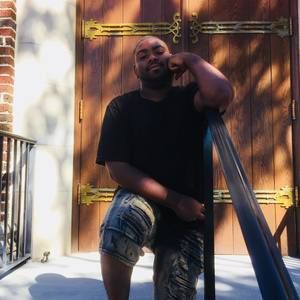 Meet your Posher, Devin